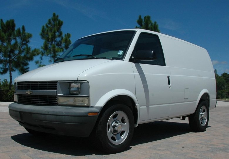 Chevrolet astro van 2005