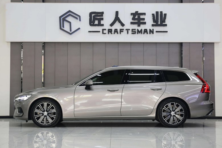 Volvo v60 2018