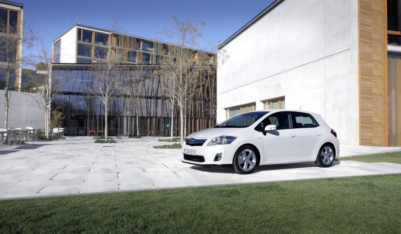 Тойота аурис 1 поколение