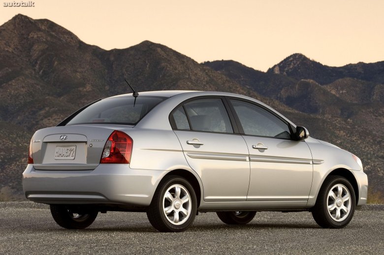 Hyundai accent 2008