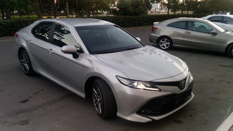 Тойота камри цвета