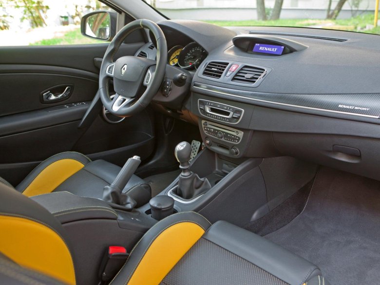 Renault megane 3 салон