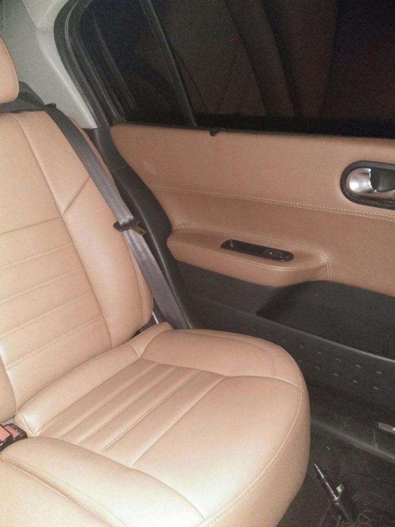 Кожаный салон рено меган 2