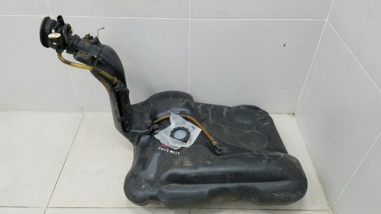 Топливный бак гольф 2