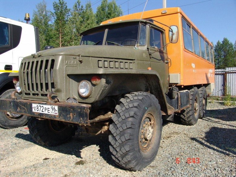 Вахтовка урал