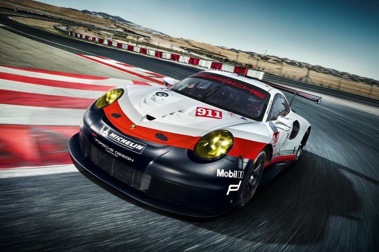 Porsche 911 rsr