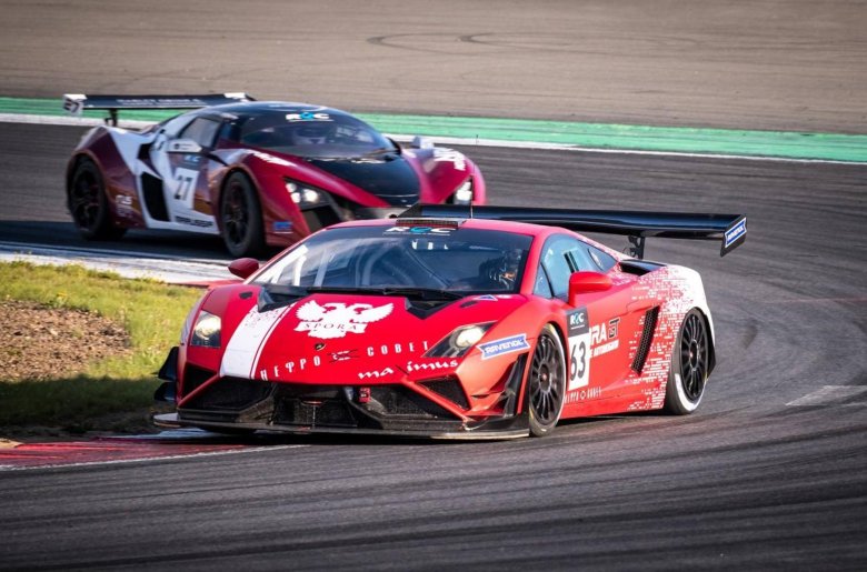 Гонки на выносливость машины