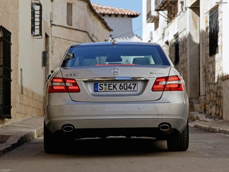 Mercedes benz e class 2012