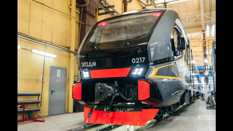 Эп2дм новый поезд