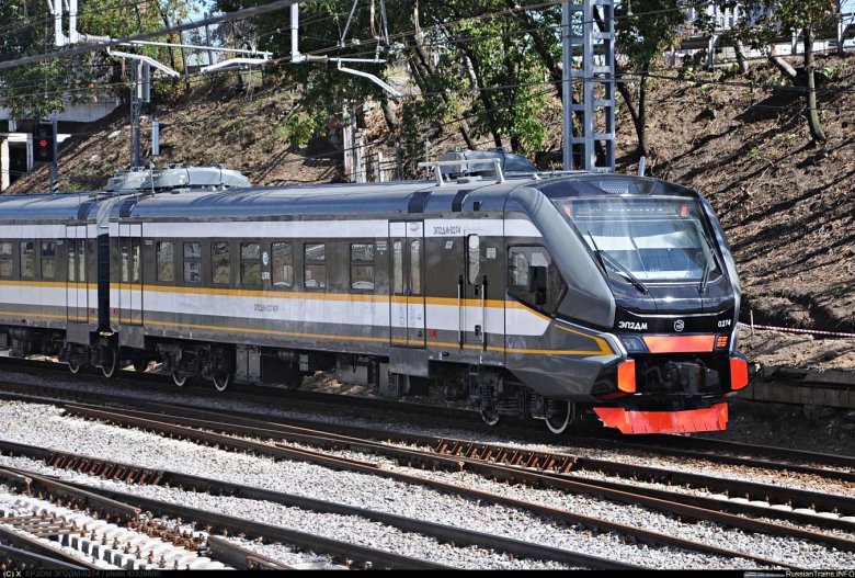 Электричка эп2д