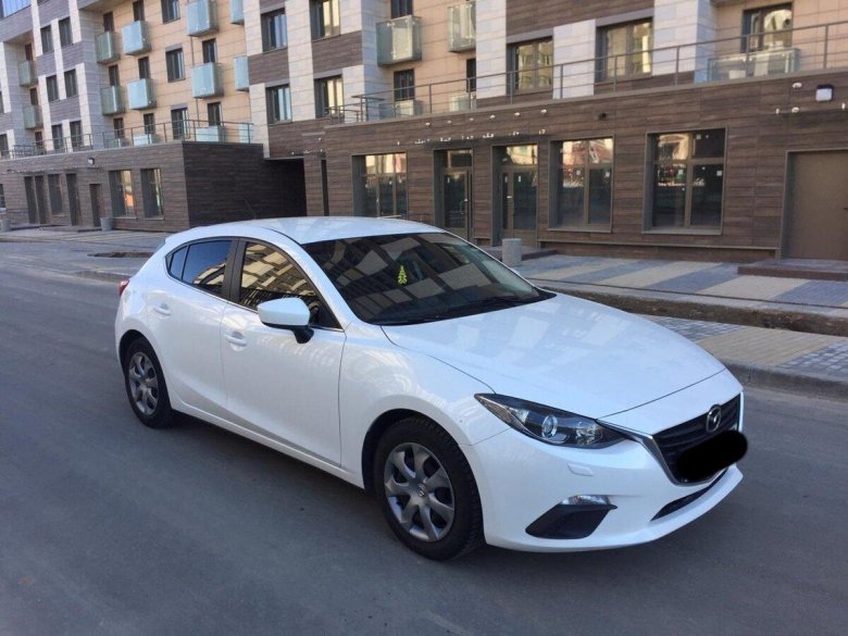 Мазда 3 бм хэтчбек белая