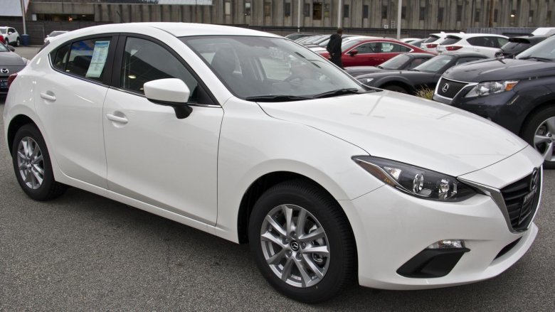 Mazda 3 2017 белая