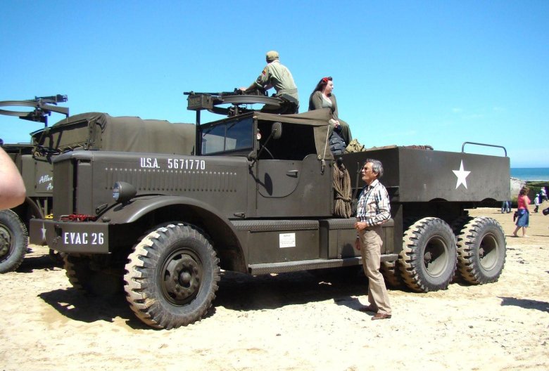 Тягачи diamond t980