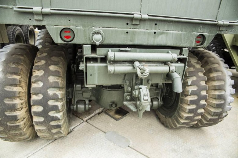 Балластный тягач