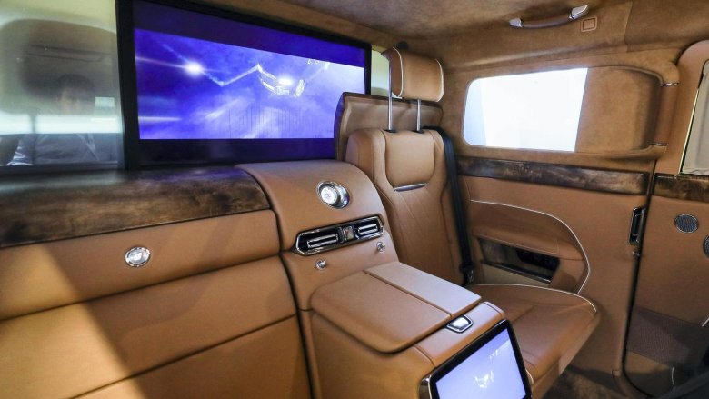 Аурус сенат лимузин