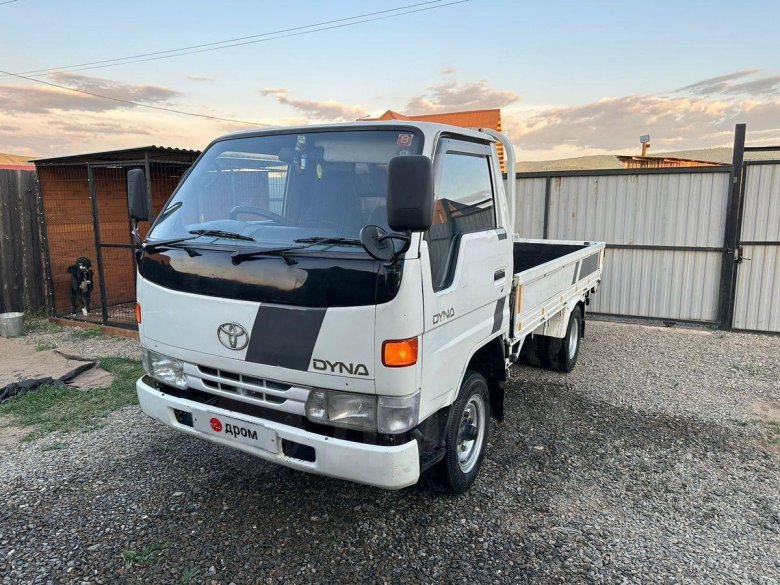 Грузовик тойота дюна бортовой приморский край