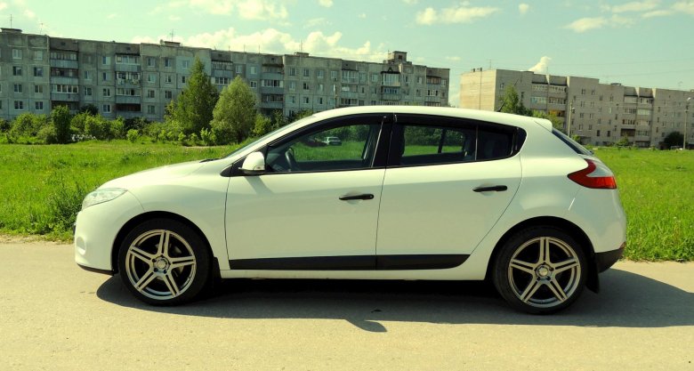 Рено меган 3 хэтчбек