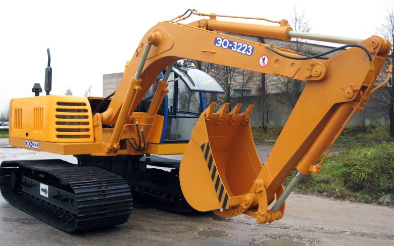 Экскаватор эо-3223