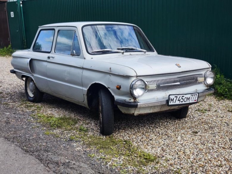 Автомобиль запорожец сороковка