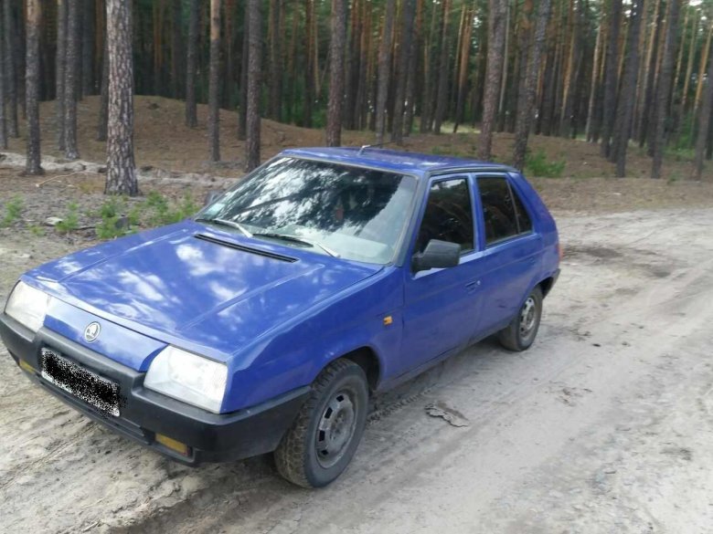 Skoda favorit