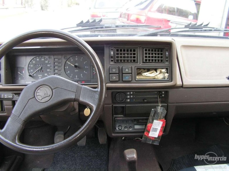 Шкода фаворит 1987 салон