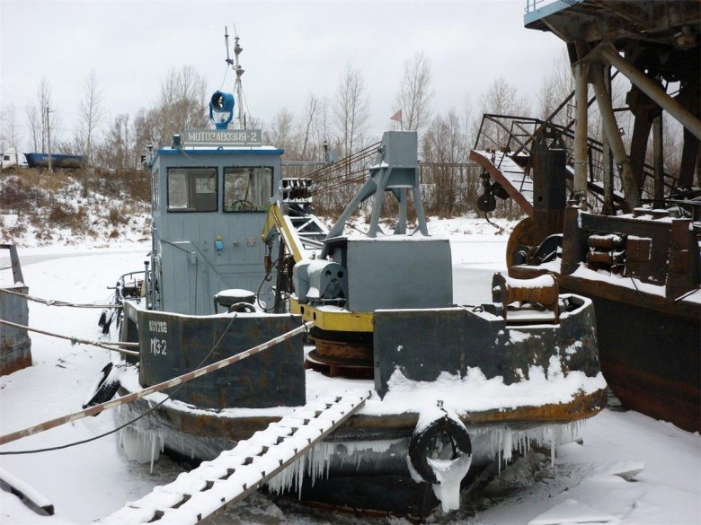 Самоходная морская мотозавозня мз 366