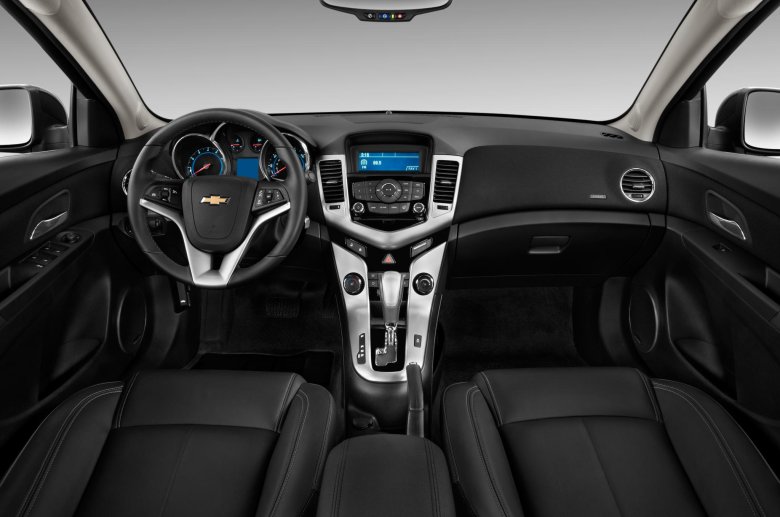 Шевроле круз 2014 седан салон