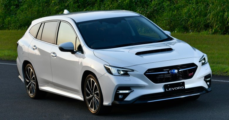 Субару леворг 2021