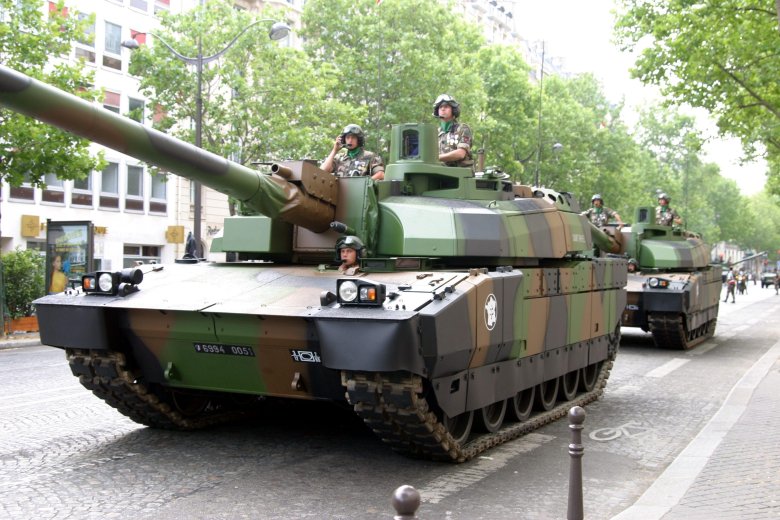 Танк amx 56 leclerc