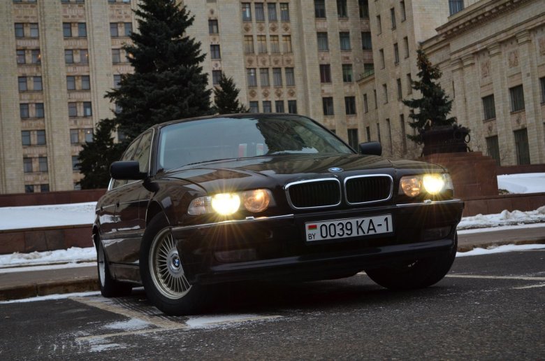 Bmw e38 бумер