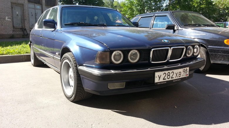 Бмв 735 1993