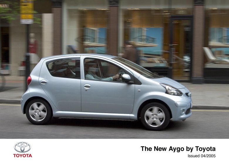 Тойота айго 2005