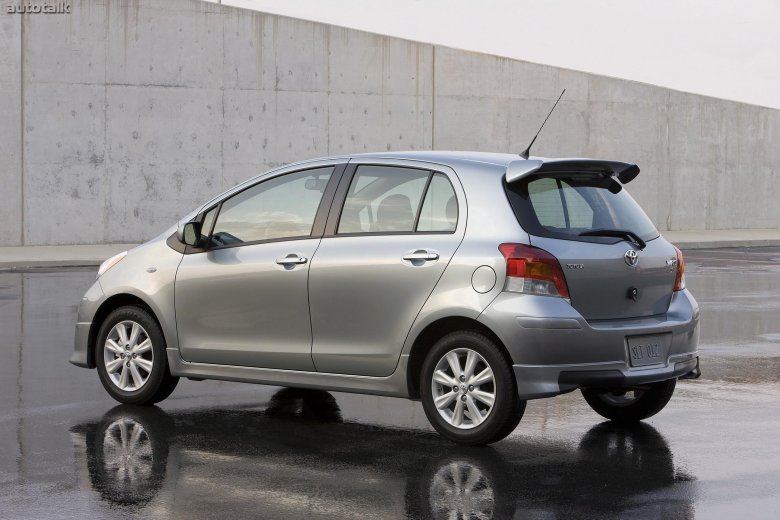 Toyota yaris 2010