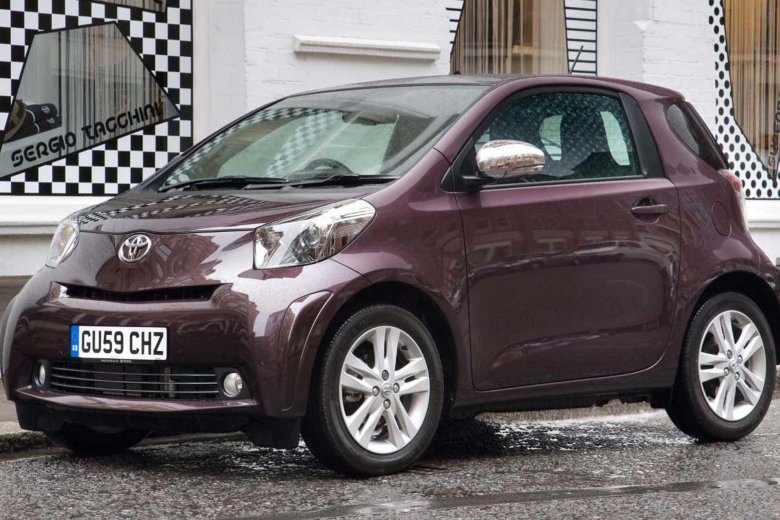 Toyota iq 2021
