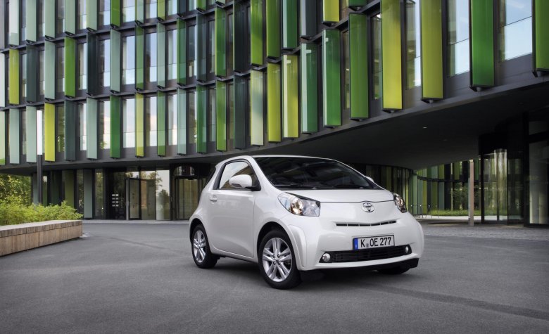 Toyota iq 2018