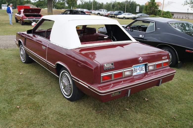 Крайслер ле барон