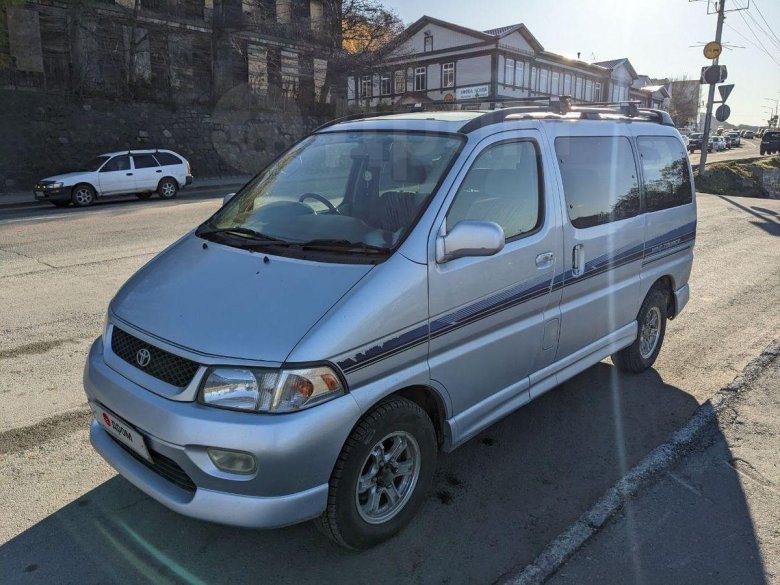 Тойота хайс региус 2002