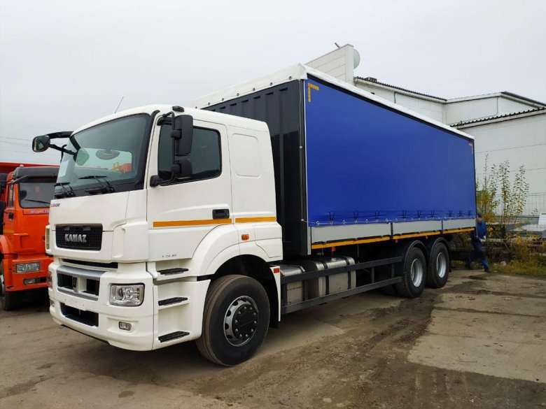 Тентованный камаз