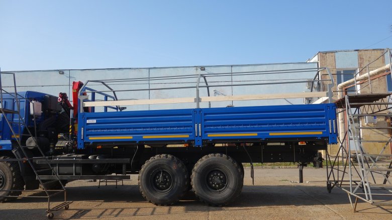 Бортовой камаз 43118