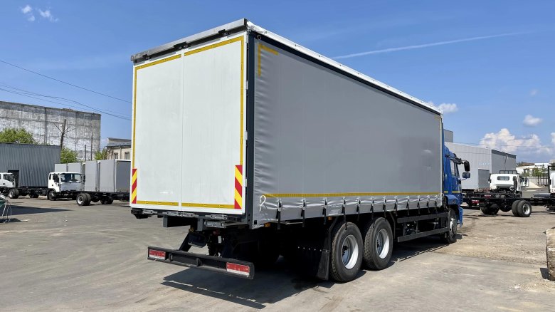 Камаз тентованный