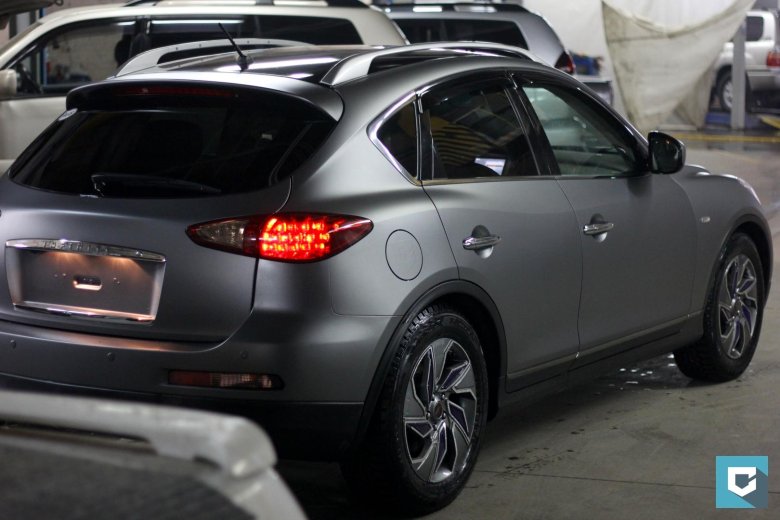 Infiniti fx37 серый матовый