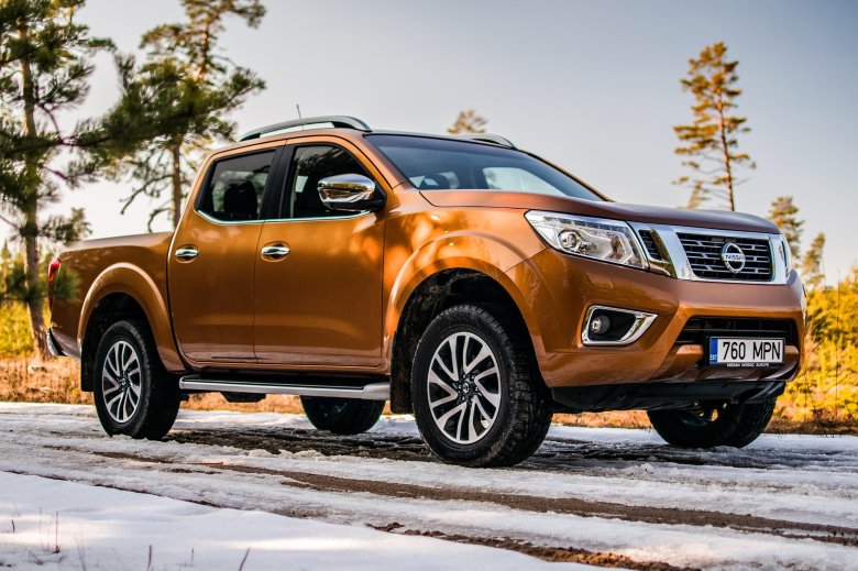 Nissan navara пикап