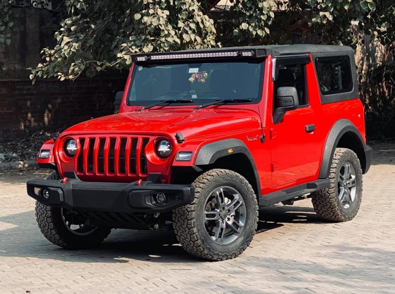 Махиндра джип thar