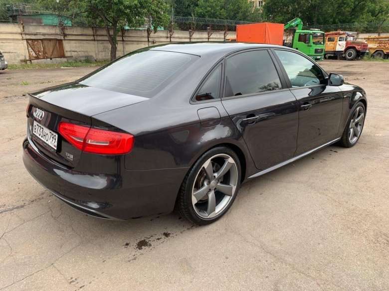 Ауди а4 черная