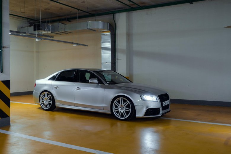 Ауди а 4 б 8 рест