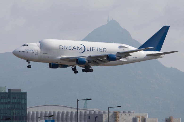 Boeing 747 dreamlifter