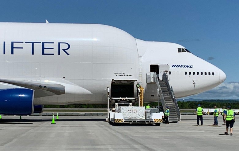 747 dreamlifter