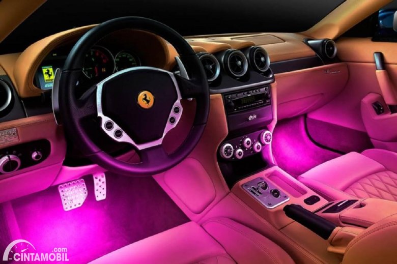 Подсветка салона автомобиля