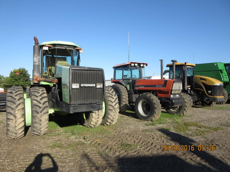 Трактор versatile 2375