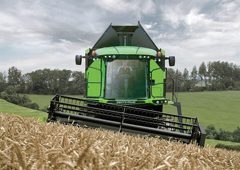 Зерноуборочный комбайн